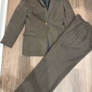 Le Suit Brown Skirt Set